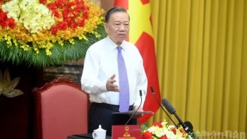 nghi quyet so 10 nqtw cua bo chinh tri ve phat trien kinh te co von dau tu nuoc ngoai