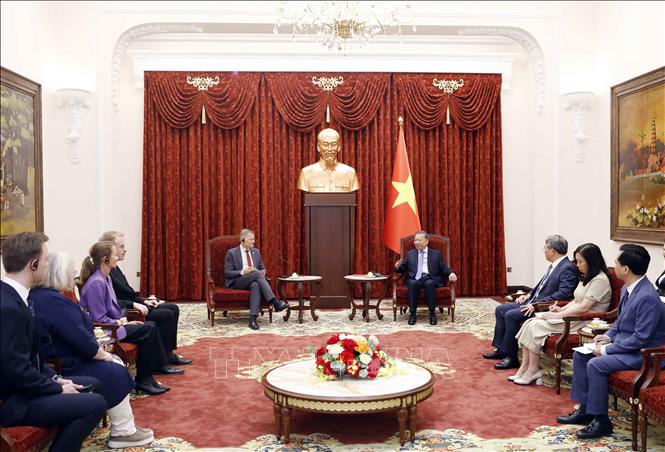 Tổng Bí thư, Chủ tịch nước Tô Lâm tiếp Đại sứ Đan Mạch chào từ biệt Chú thích ảnh