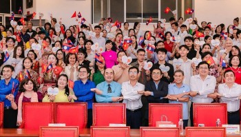 177 sinh vien lao campuchia co gia dinh thu hai tai thanh pho ho chi minh