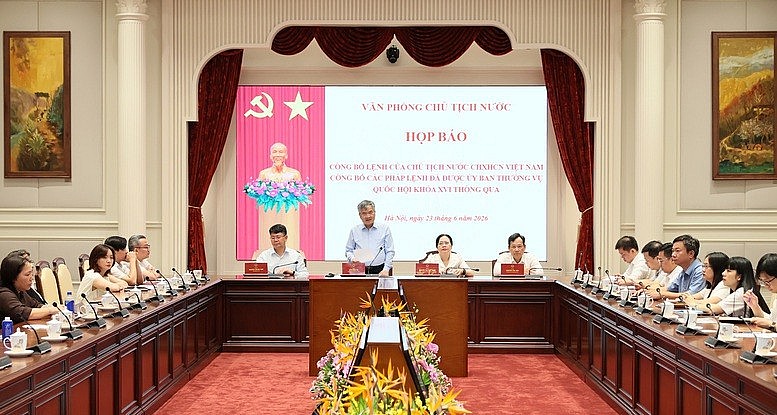 ông bố Lệnh của Chủ tịch nước về 2 Pháp lệnh sẽ có hiệu lực vào 1/7/2026 Công bố Lệnh của Chủ tịch nước về 2 Pháp lệnh sẽ có hiệu lực vào 1/7/2026