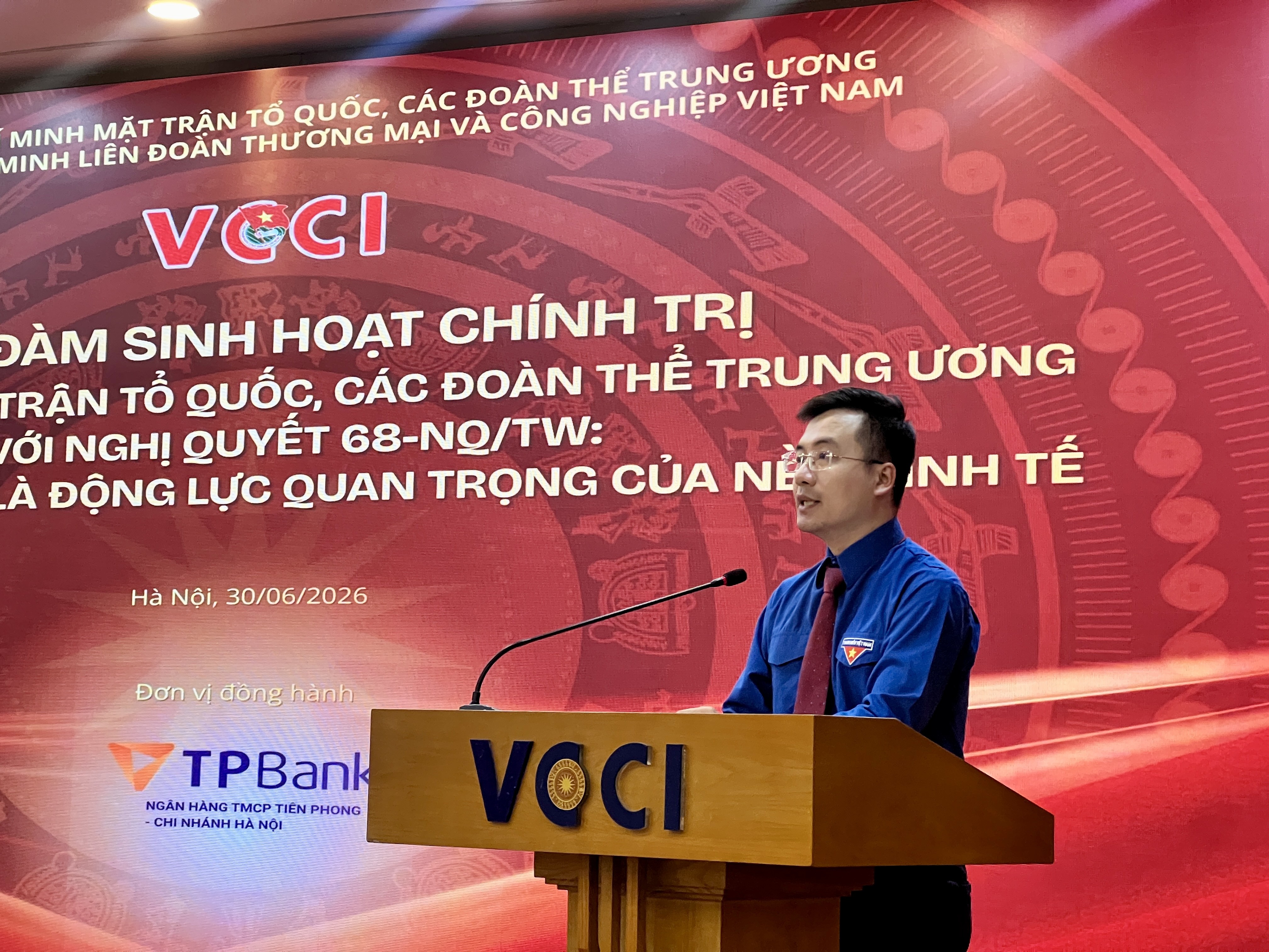 Muốn phát triển kinh tế tư nhân, thanh niên phải làm chủ AI và đổi mới sáng tạo Thanh niên phải làm chủ AI và đổi mới sáng tạo