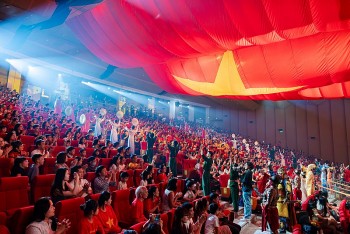 chuyen gia dat nuoc thien hung ca mo loi di moi cho cong nghiep van hoa viet nam