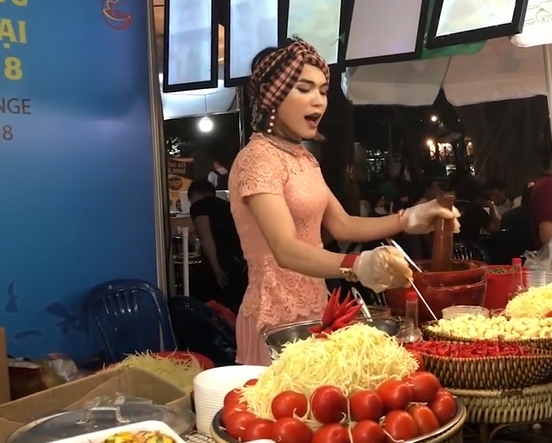 chang trai chuyen gioi ban goi noi 4 thu tieng em thanh cong nho duoc moi nguoi yeu men