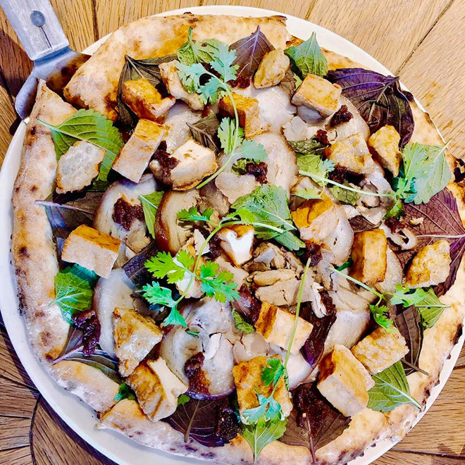 pizza bun dau ky quai aposchay hangapos chi sau vai ngay ra mat