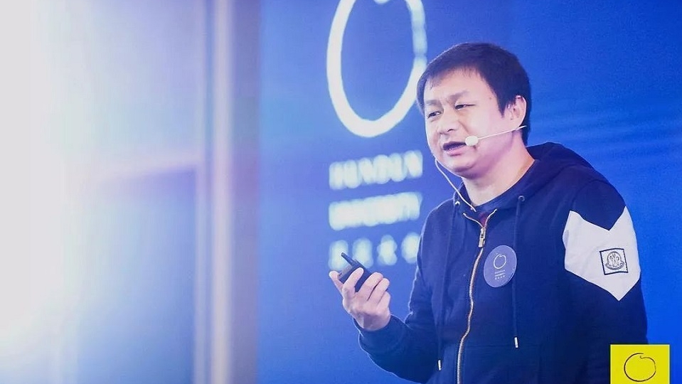 thanh nien han quoc do xo toi lop hoc day yeu