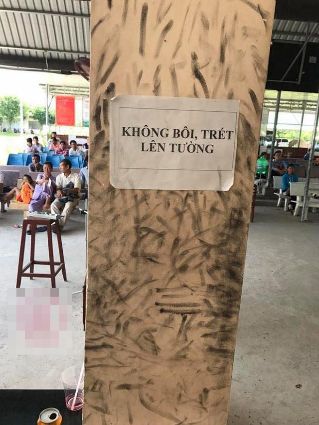 van hoa cong cong cua nguoi viet cam thi mac ke bien cam