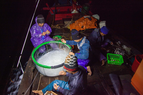 hanh trinh 10 ngay cau ca mu ngoai khoi vinh bac bo