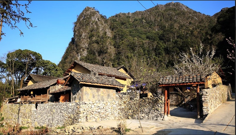 len ha giang nhat dinh phai den nha cua pao