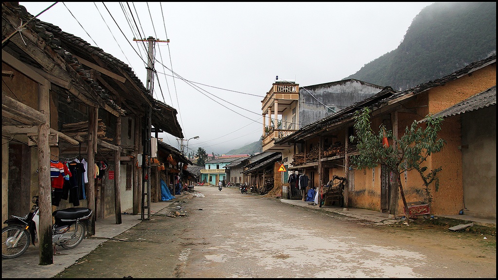 len ha giang nhat dinh phai den nha cua pao