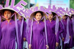 vi pham ban quyen tranh in len ao dai cua chua hay hang cho