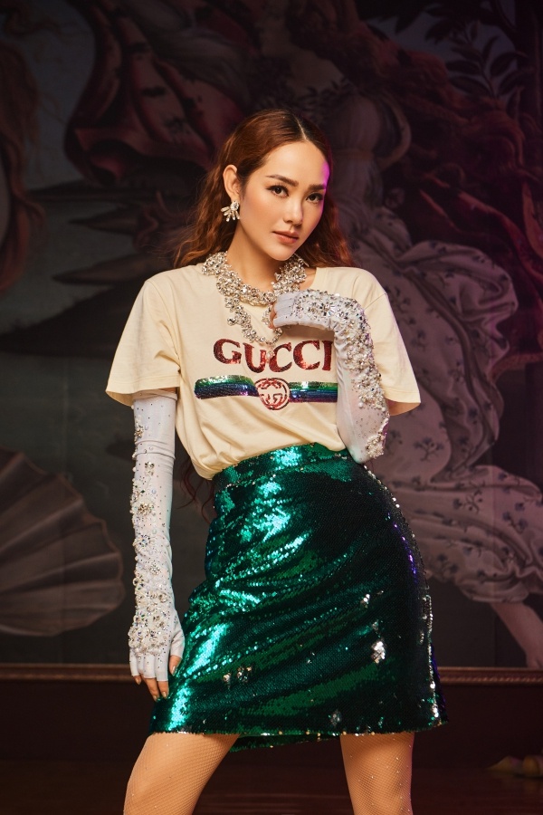 4 nu ca sy hat do nhung so huu nhan sac tuyet dinh cua showbiz viet