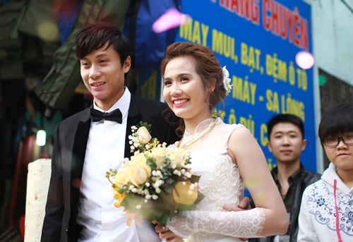sau viet anh nguoi phan xu huyen lizzie cung thong bao ly hon