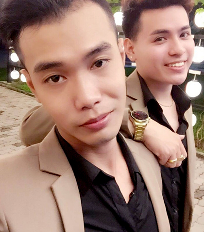 anh chang 2 nam van dong hanh lang de duoc cuoi ban trai
