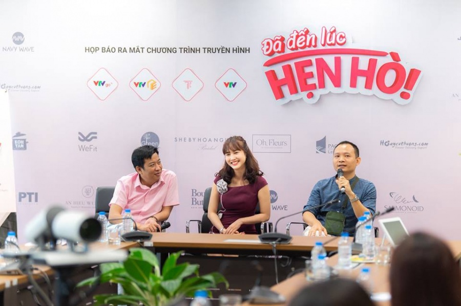 ceo ru di ca phe he lo loi de nghi khiem nha