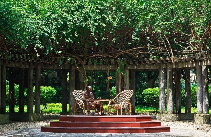 Du lịch "nội đô": gia đình thu nhập thấp vừa tiết kiệm vừa vui xả láng du lich noi do gia dinh thu nhap thap vua tiet kiem vua vui xa lang