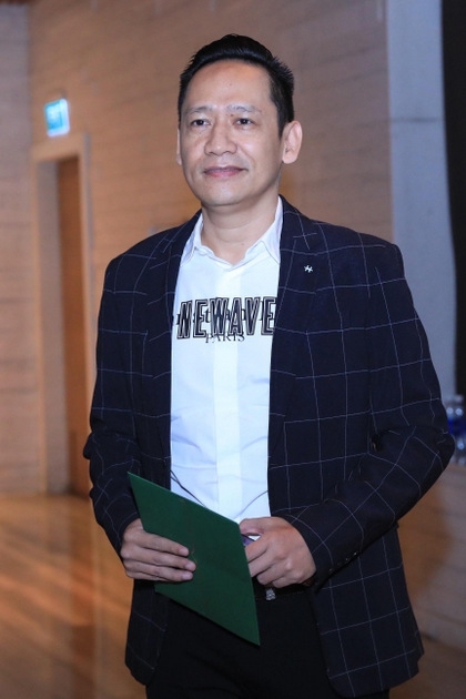 nhung hinh anh dac biet nhat ve dam cuoi cuong dola dam thu trang