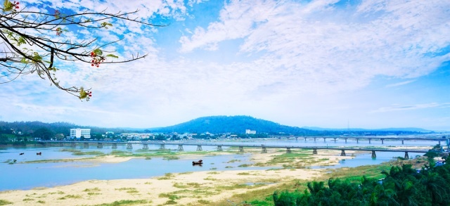du lich quang ngai nen di dau