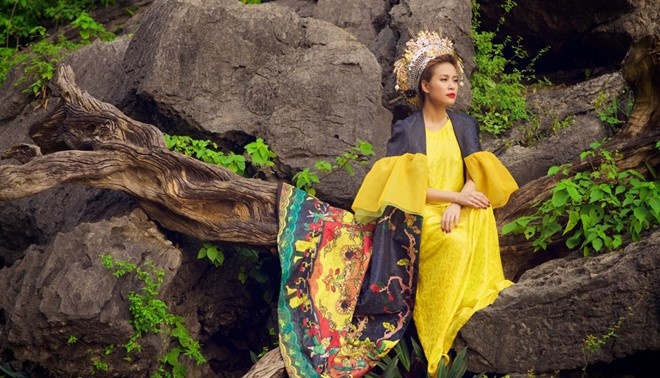 dinh huong nghe thuat khon ngoan cua hoang thuy linh