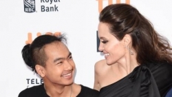 Người thừa kế 2600 tỷ đồng của Angelina Jolie nhập trường đại học ở Hàn Quốc