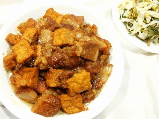 cach kho thit lon voi dau phu ngon nhat ca nha an mot mieng la thich me