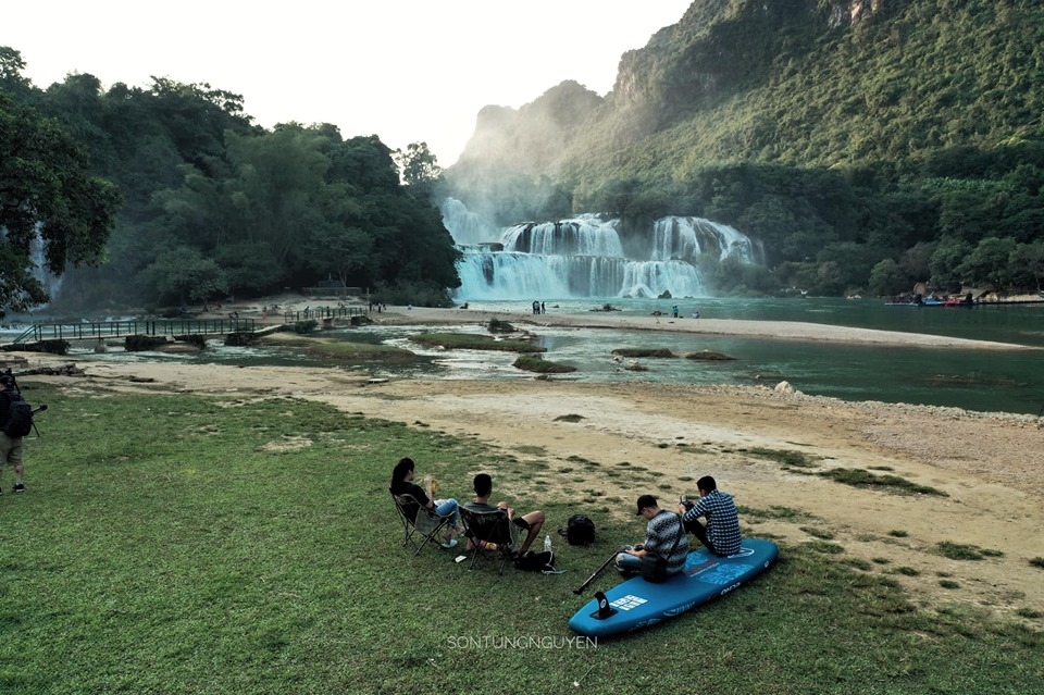cao bang dep hung vi mo mong nhu chon bong lai nhin tu khong anh