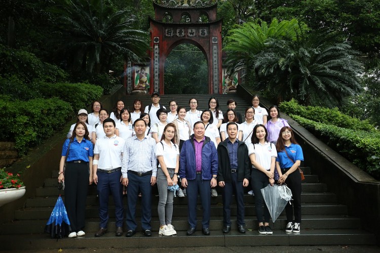 Đoàn Thanh niên VUFO tổ chức hoạt động về nguồn