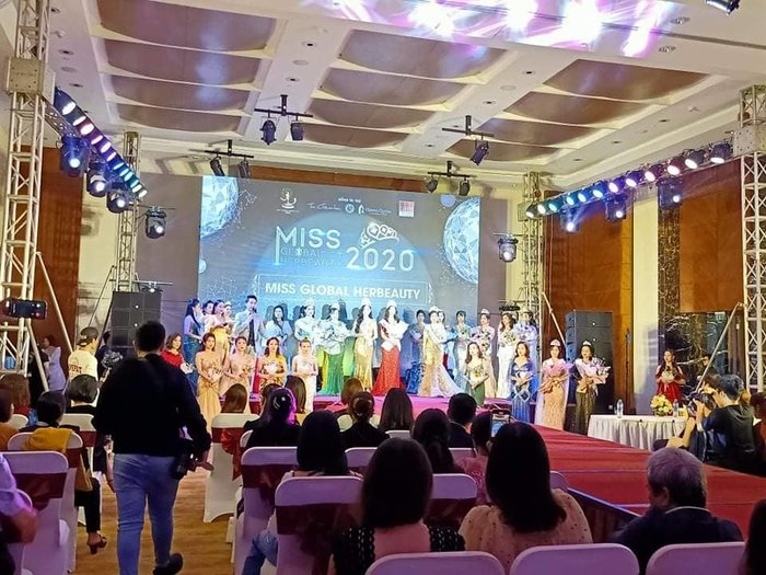 cuoc thi hoa hau chui miss global her beauty bi de nghi xu phat 49 trieu do cong ty nao to chuc