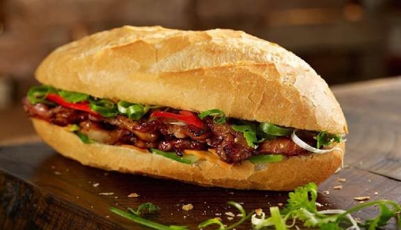 cnn ca ngoi mon bun bo nam bo o ha noi la cuc re va ngon tuyet