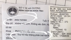 thao tien xac nhan nhiem covid 19 thuy hang va duong thanh vang lac quan khi cach ly