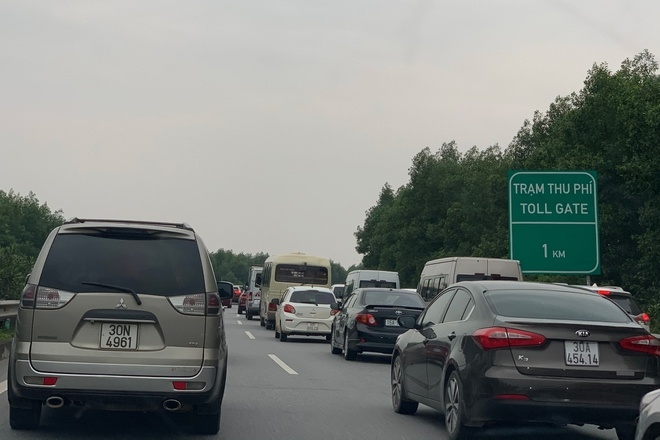 tac duong hang tieng dong ho vi nguoi dan tro ve ha noi sau ki nghi tet