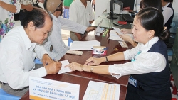 5 trường hợp nghỉ hưu trước tuổi vẫn hưởng nguyên lương trong năm 2020