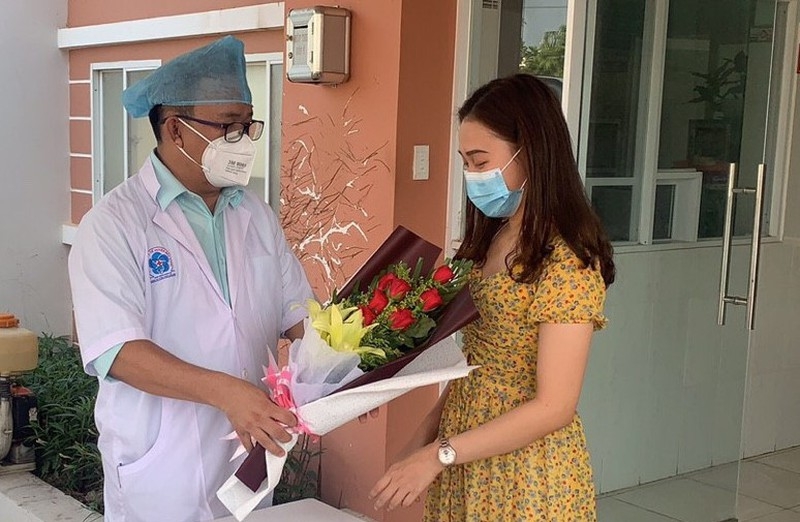 chu dong tu cach ly khi tu trung quoc ve co gai viet tam thu cam on nhan vien y te binh duong