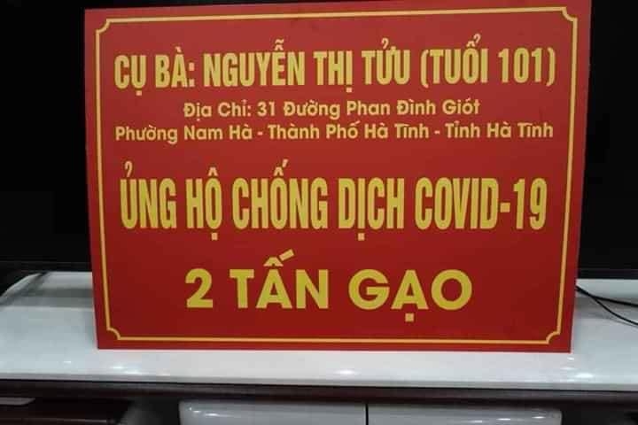cu ba 101 tuoi ung ho 2 tan gao me liet sy ung ho 5 kg gao va rau cho khu cach ly