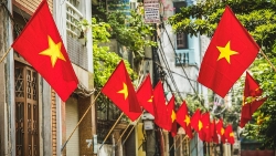 Thủ tướng: Duy trì nghiêm việc chống dịch Covid-19 và an toàn giao thông dịp lễ 30/4 - 1/5