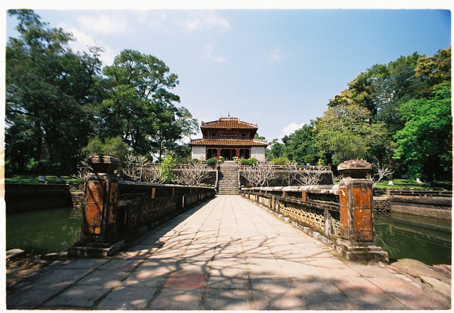 du lich hue 5 diem den ghe hoai khong chan