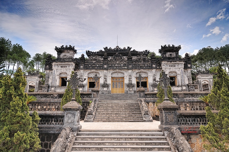 du lich hue 5 diem den ghe hoai khong chan