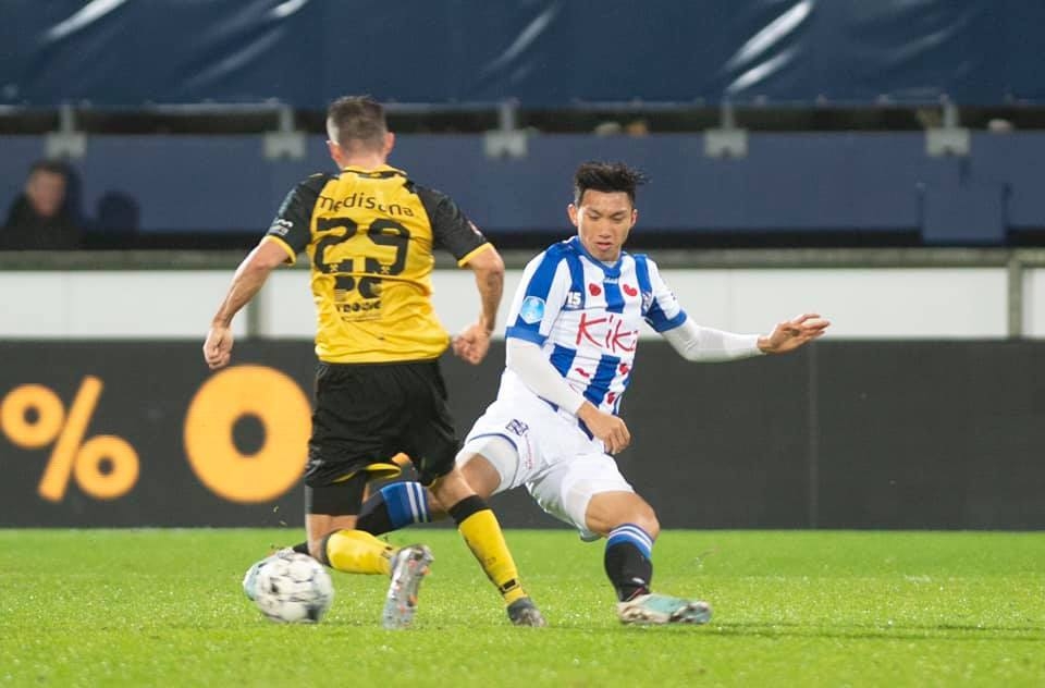 van hau chinh thuc ra san o phut 89 sc heerenveen noi gi
