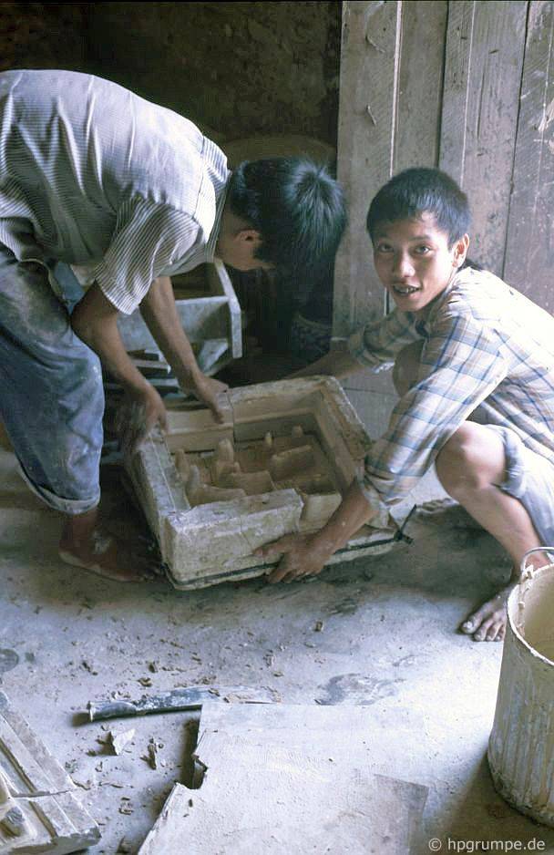 lang gom bat trang lang ran le mat nhung nam 90 co gi dac biet