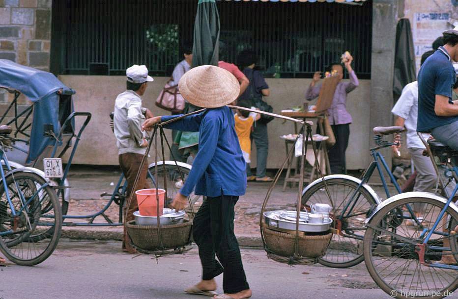 chum anh hiem co kho tim ve mot sai gon ruc ro nhung nam 90