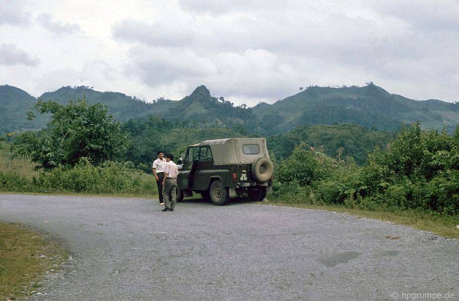 chum anh ve dep hoang so cua cao bang nhung nam 90 qua ong kinh cua nhiep anh gia duc
