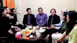 dai su quan viet nam tai algerie va bangladesh mong muon luu giu net dep van hoa ngay tet viet