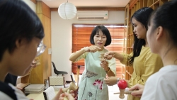 shuto mika tro thanh tinh nguyen vien cua jica vi trot phai long voi viet nam