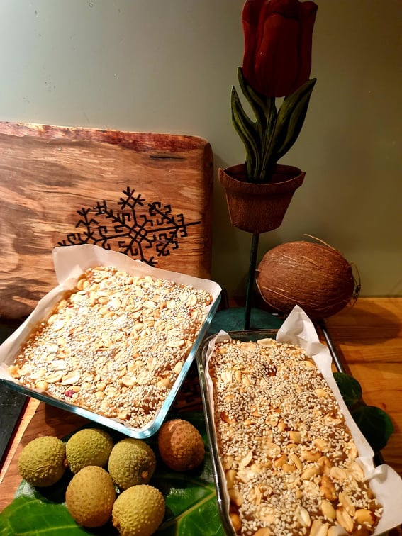 me viet tai latvia hon 10 nam luu giu tet cho con