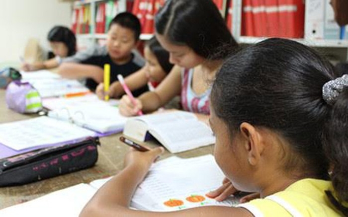 tre em viet duoc hoc sach giao khoa tieng viet chinh quy tai nouvelle caledonie