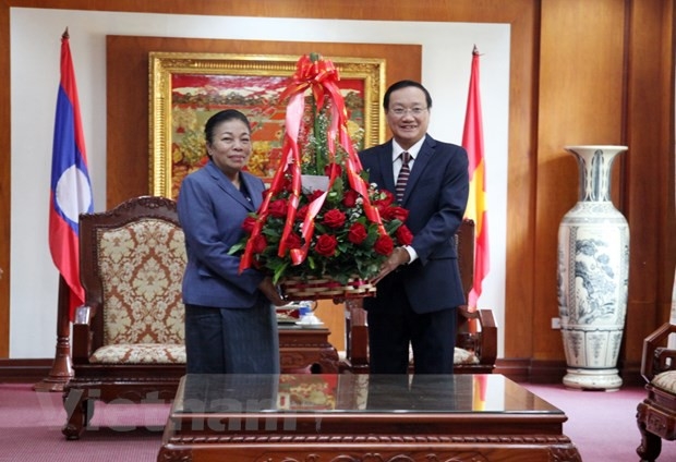 dai su quan viet nam tai lao va campuchia nhieu hoat dong mung sinh nhat lan thu 90 cua dang
