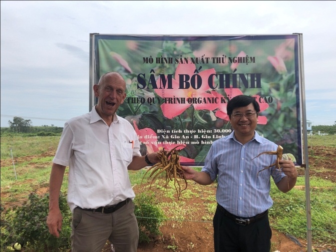 to chuc pum ha lan tai tro 60 bo bao ho y te ho tro viet nam ngan chan virus corona