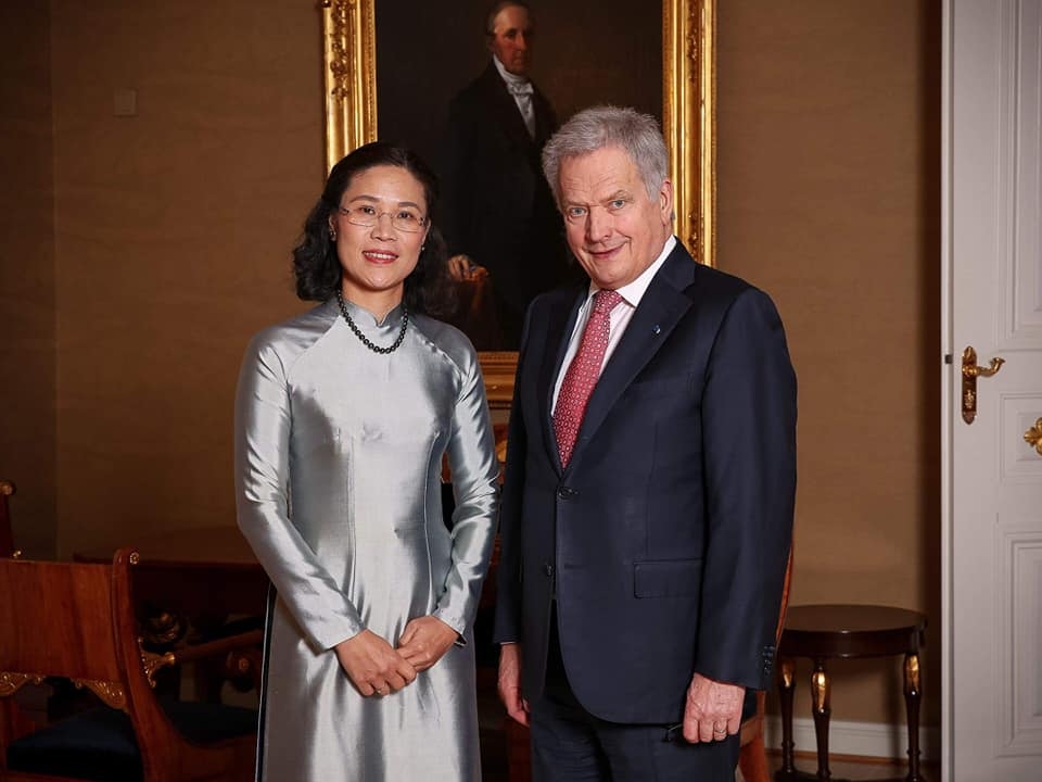 hon 100 doanh nghiep phan lan dau tu vao thi truong viet nam