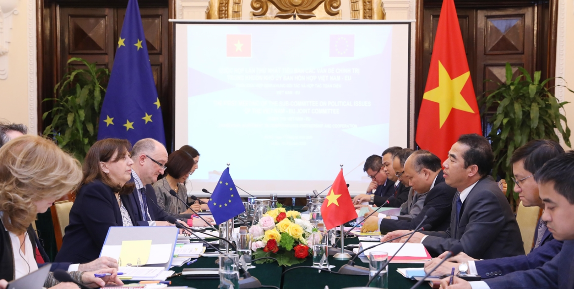 eu mong muon tang cuong phoi hop de thuc day quan he asean va viet nam