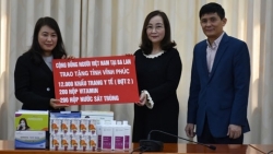 nguoi viet tai czech ho tro vinh phuc doi pho voi benh dich covid 19