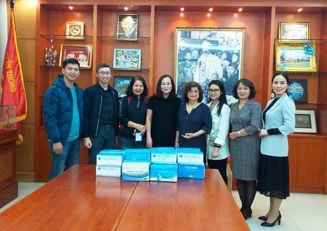 Kiều bào Ba Lan gửi 22.000 khẩu trang tới bộ đội biên phòng và các bệnh viện kieu bao ba lan tai tro khau trang lan 3 khac phuc covid 19